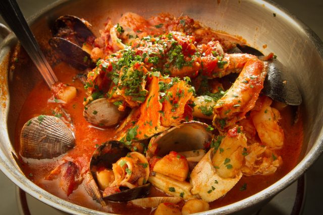 The Cioppino at Sotto Mare - North Beach Restaurants